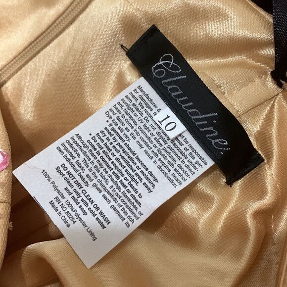 Elegant Strapless Embroidered Floral Lace & beading Fishtail Gown with Shawl - Picture 16 of 16